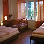 דירה Grand 220m2 Old Town Apartment, 5br,2ba,2wc, Sleeps 15
