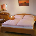 Grand 220m2 Old Town Apartment, 5br,2ba,2wc, Sleeps 15